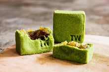 Tải hình ảnh vào trình xem Thư viện, Bánh dứa phiên bản giới hạn của Kao Nu Xu